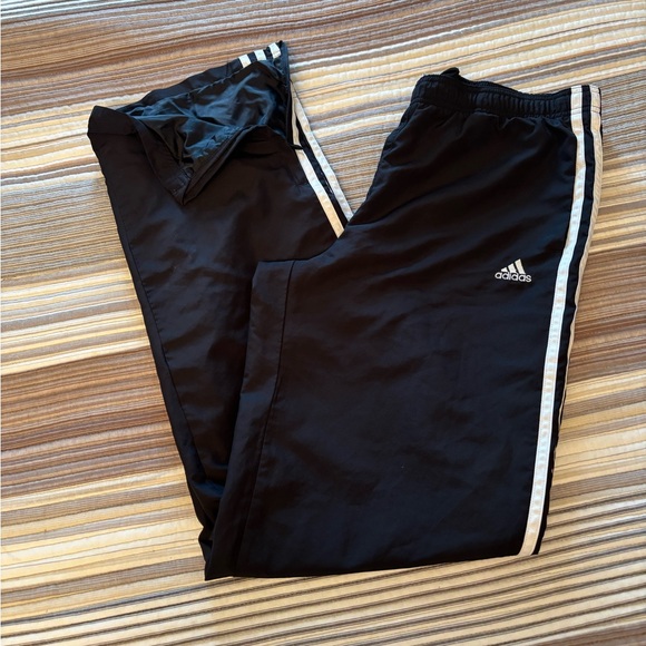 Adidas Track Pants Womens Size Small Black Athletic Zip Hem 3-Stripes - Picture 1 of 2